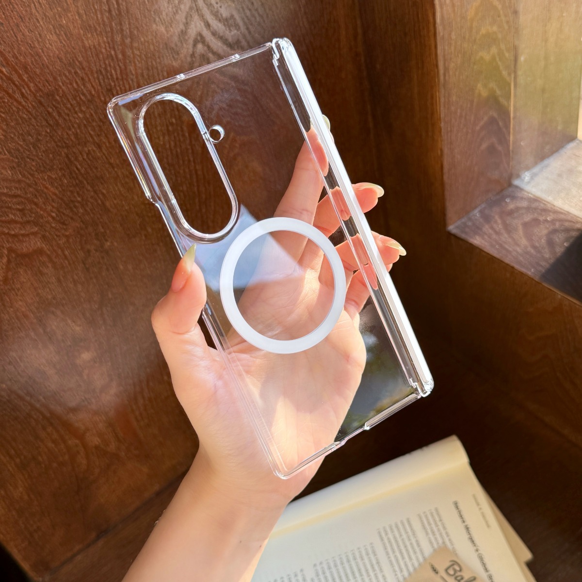 Luxuriöse transparente Schutzh – Magsafe Wireless Charger Bewertung und Preis